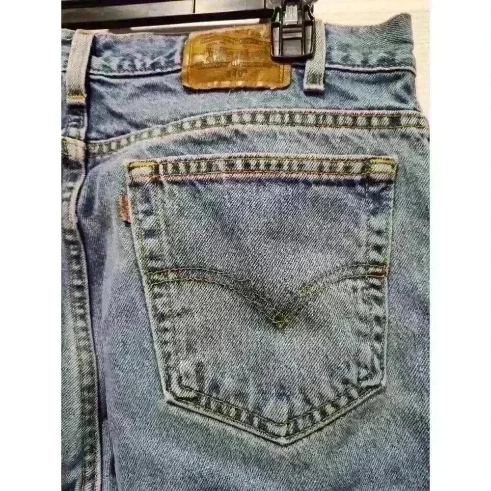 Vintage Levis 540 Jeans Mens 36W x‎ 32L  Medium Wash Blue Brown Tab Made In USA